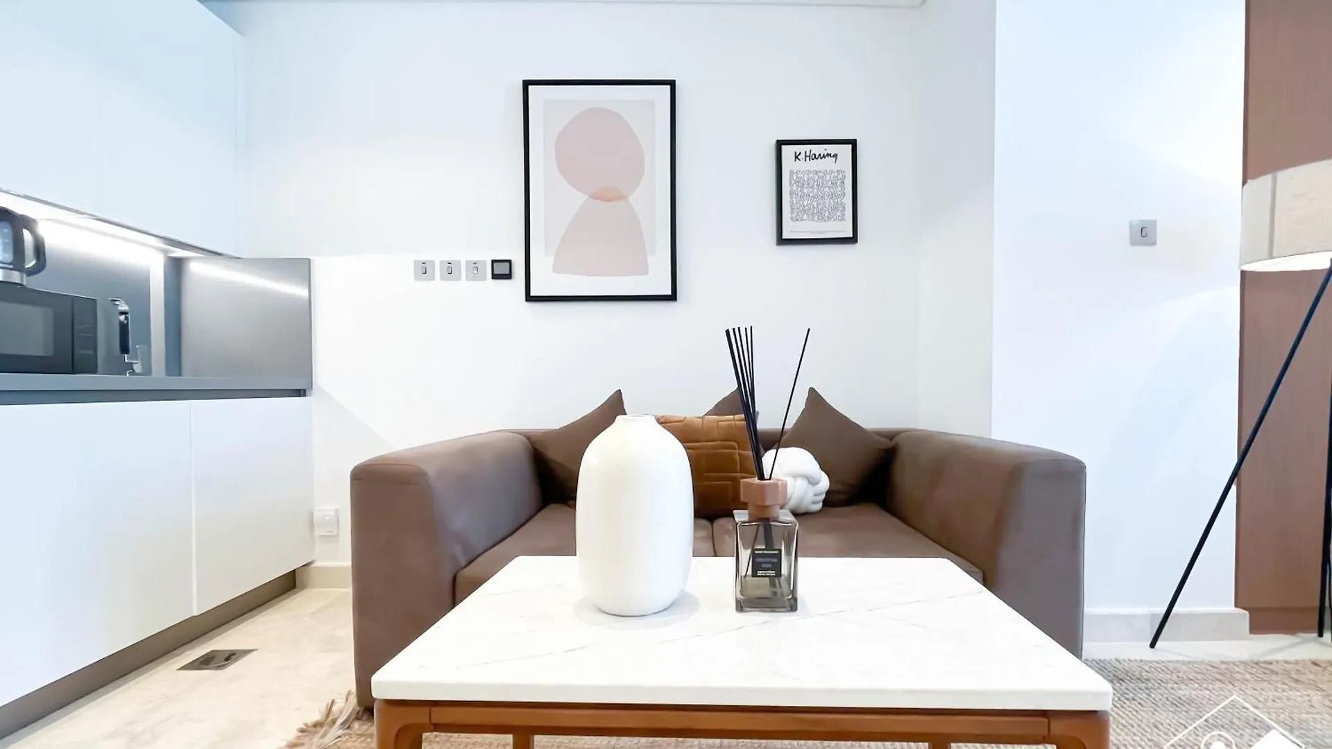 Sterling East Prime Location St In Business Bay Apartment Dubai